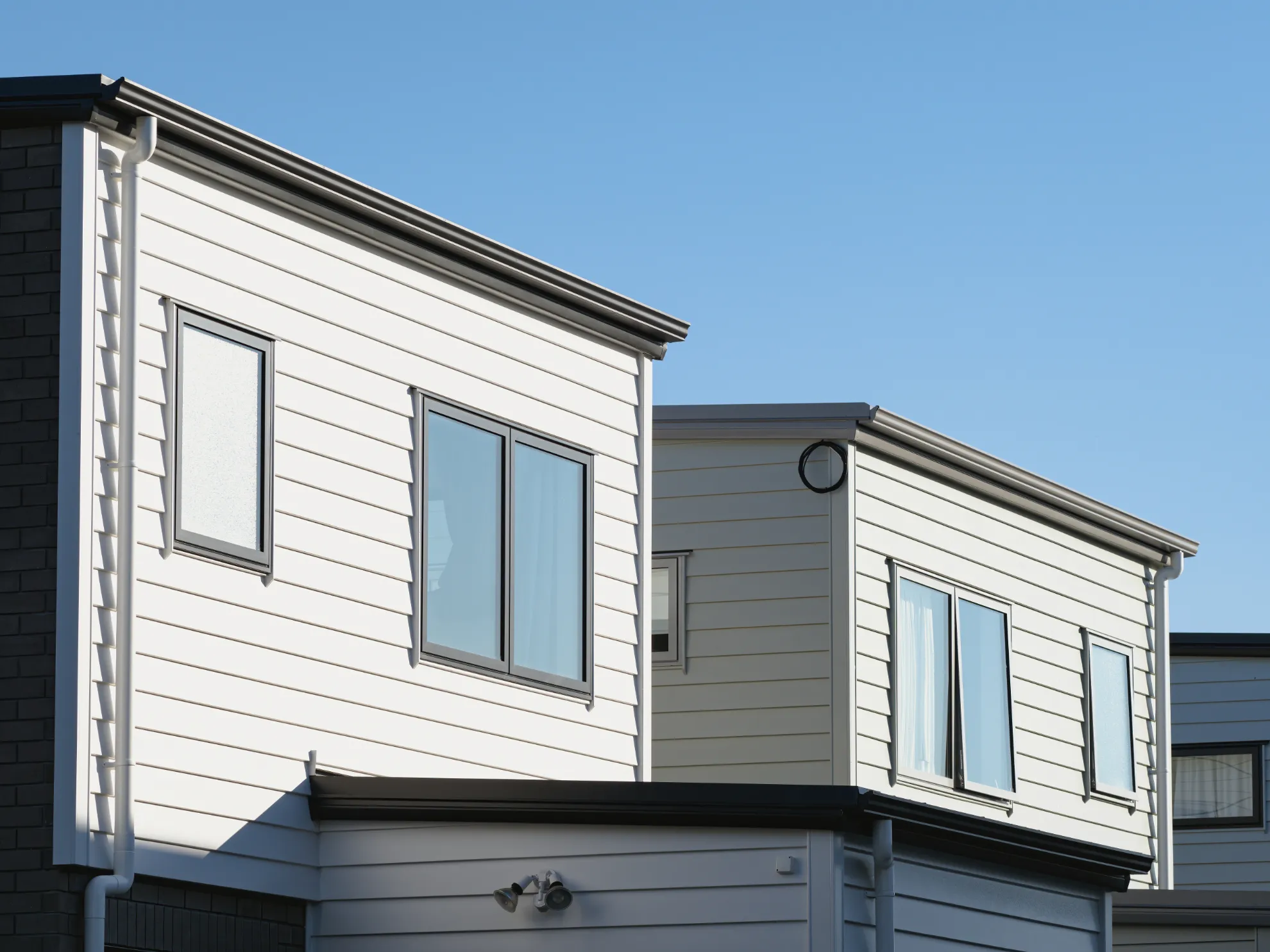 Fiber cement siding on a New Hampshire home, New Generation General Construction