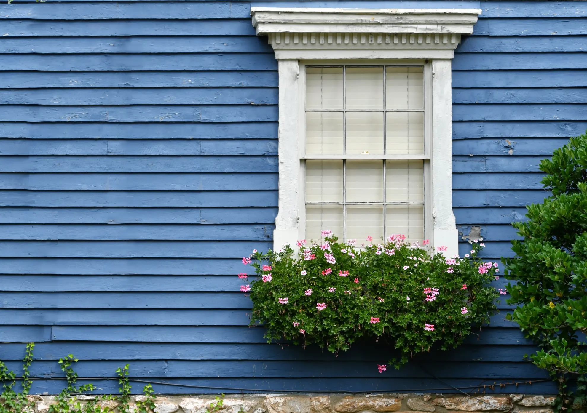 Weather barrier and taped seams in New Hampshire, New Generation General Construction